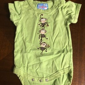 👶🏻 Monkey onesie